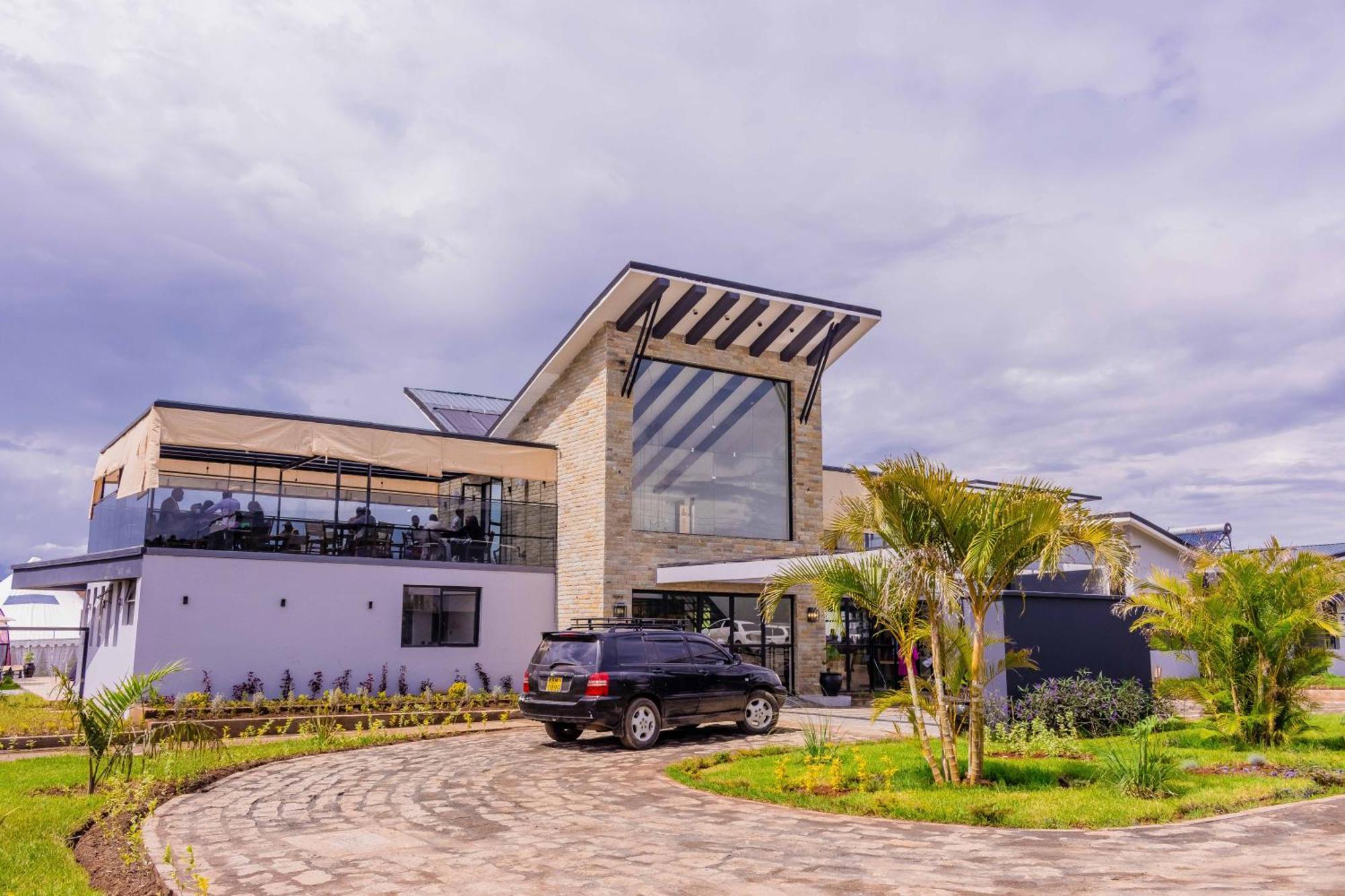 Tufaha Resort Nanyuki Exteriör bild