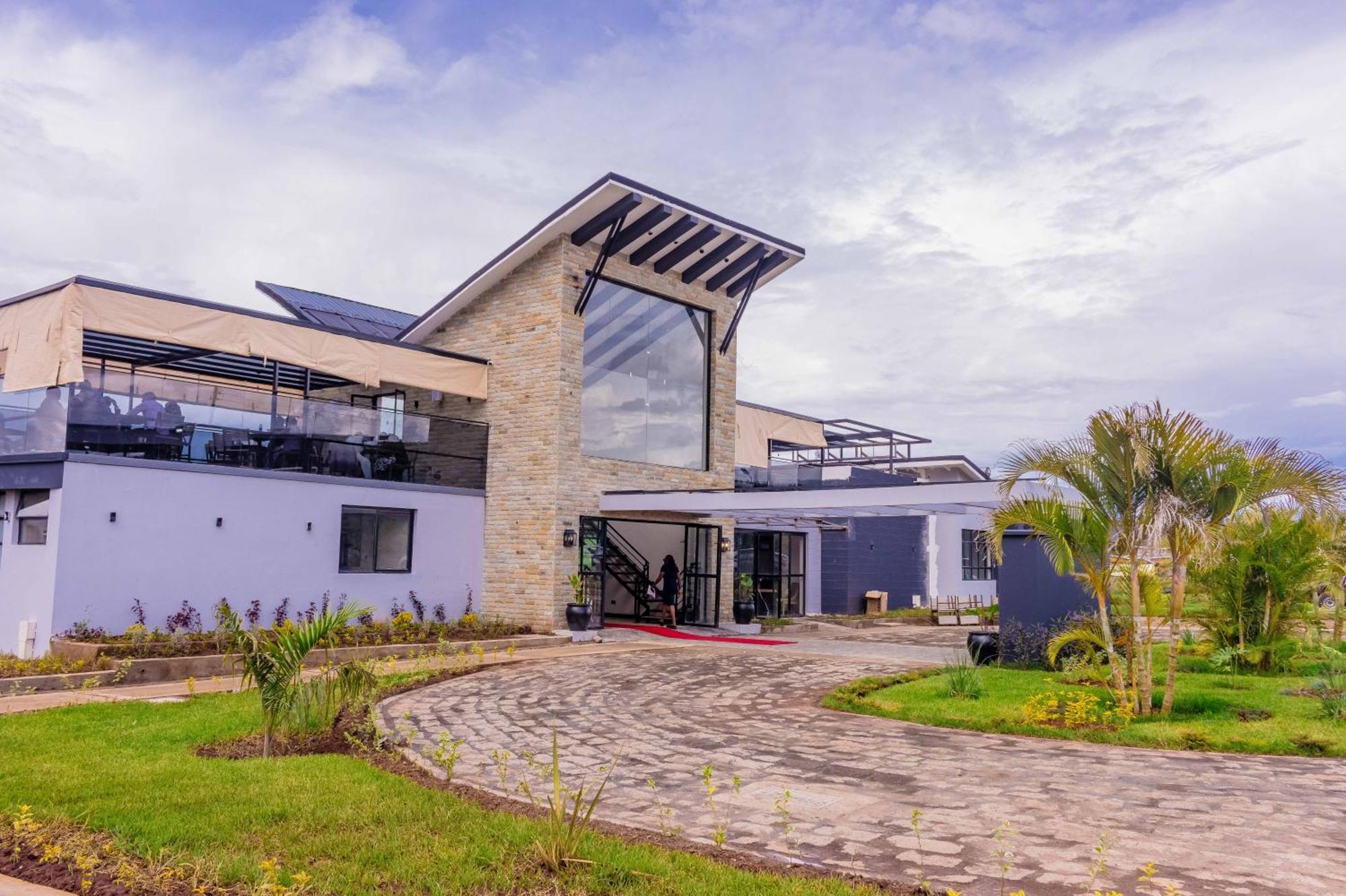Tufaha Resort Nanyuki Exteriör bild